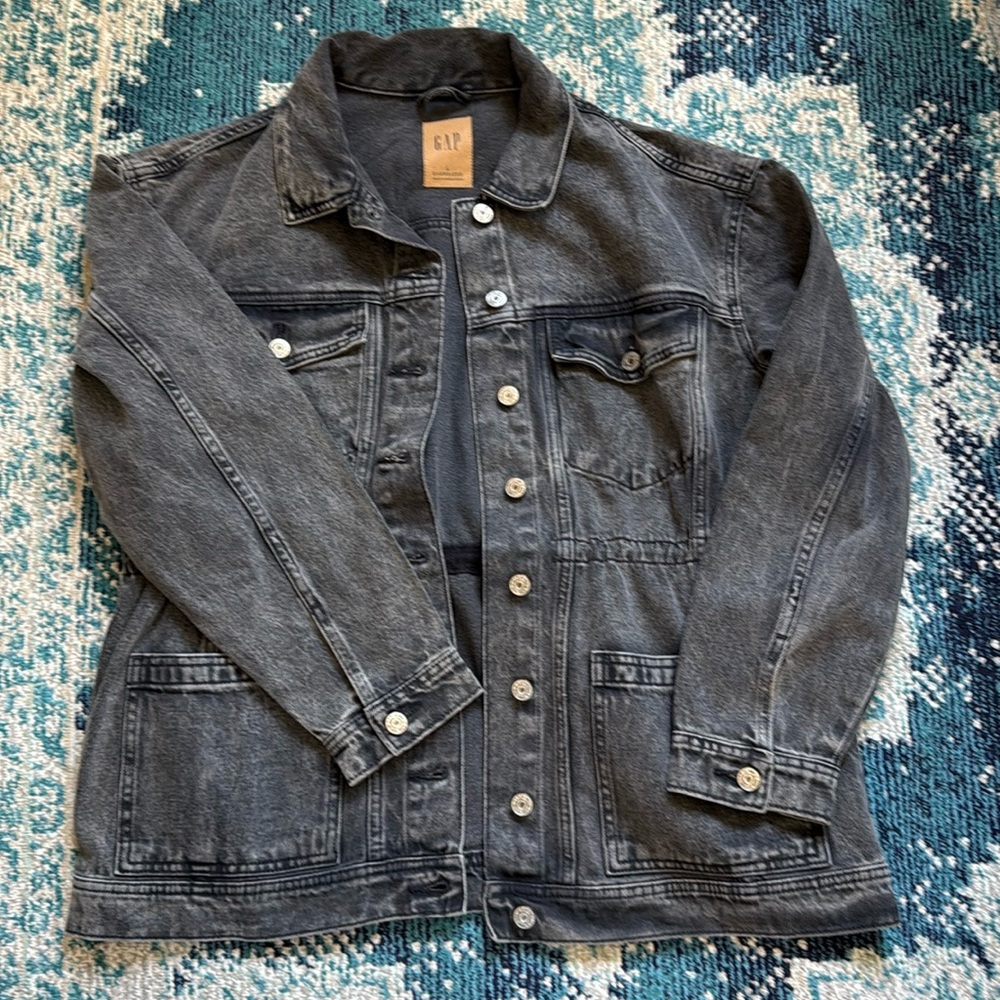 Gap cinched Jean jacket